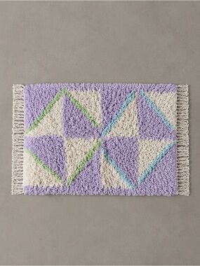 Urban Outfitters Pinwheel Fauxkati Shag Purple and Cream Rug 2' X 3'